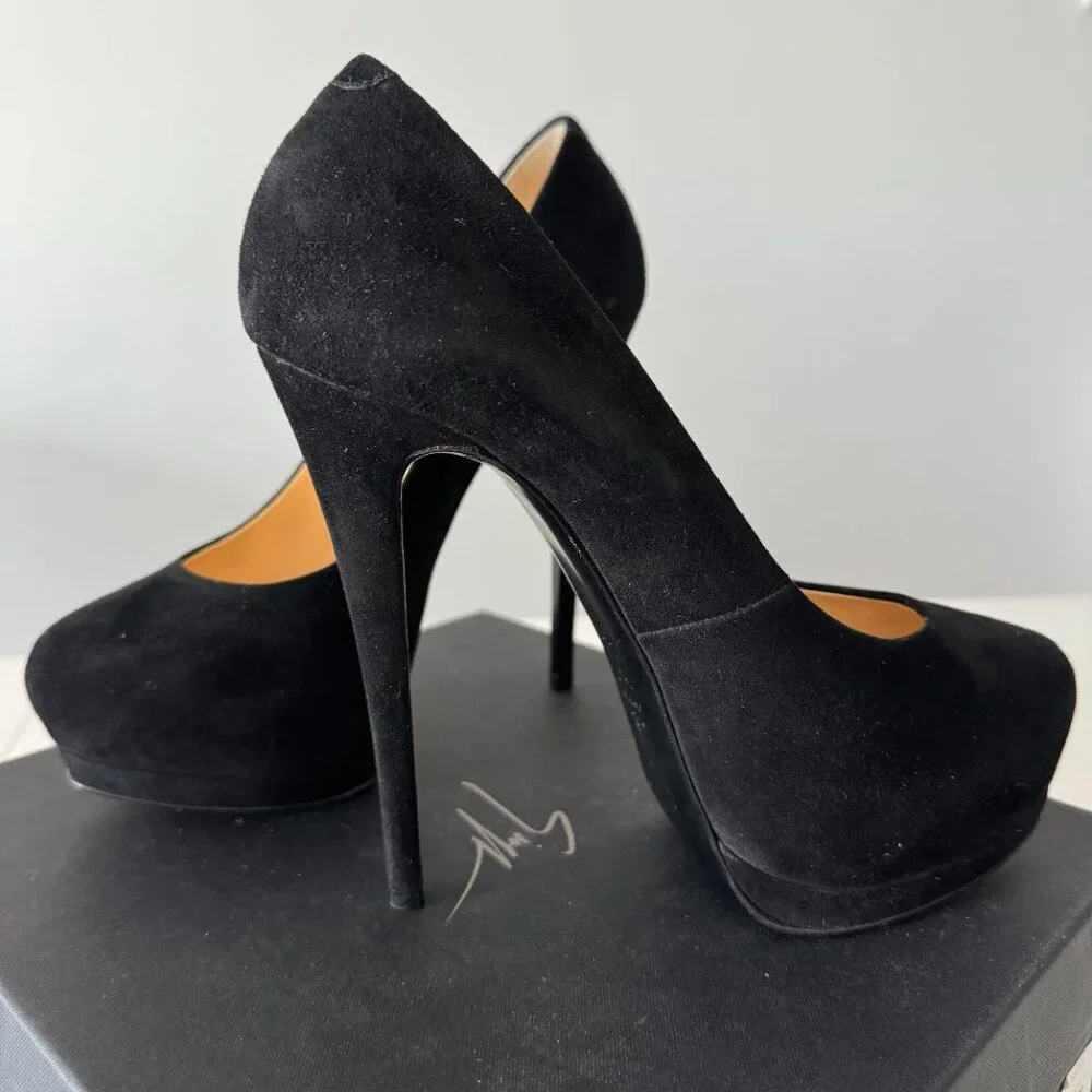 GIUSEPPE ZANOTTI  Eva Black Suede Pumps, size 38.5 - Picture 6 of 17